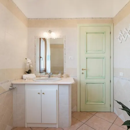 Mare E Centro 5 Min Auto - Con Wi-fi, Netflix E A-c *