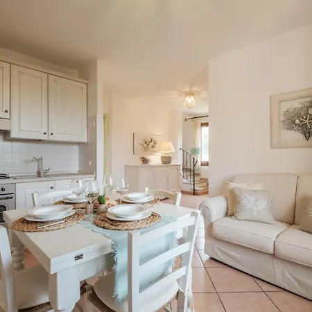 Mare E Centro 5 Min Auto - Con Wi-fi, Netflix E A-c פולה