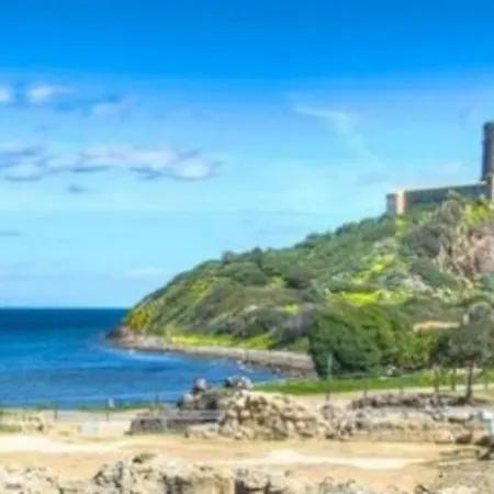 Pula- A 2 Passi Dal Mare Con Wi-fi, Netflix E A-c Holiday home Pula