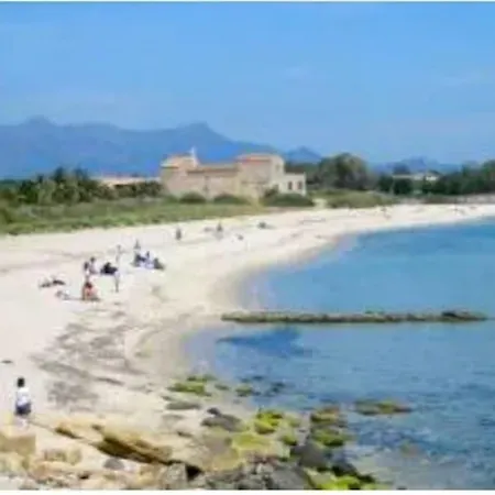 Pula- A 2 Passi Dal Mare Con Wi-fi, Netflix E A-c Pula