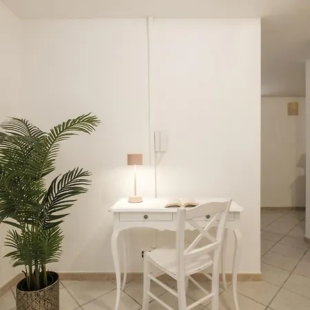 Semesterbostad Mare E Centro 5 Min Auto - Con Wi-fi, Netflix E A-c Pula