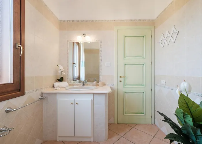 Mare E Centro 5 Min Auto - Con Wi-fi, Netflix E A-c *